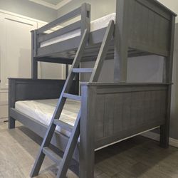 Bunk beds on sale ☎️📲(213)713-74-89. Call or Tex.    Bunk bed full - twin - mattress included.     Litera full - twin. Colchones incluidos