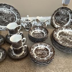 J & G Meakin Royal Brown Stratford Stage Dinnerware