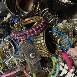 Craft Jewelry Junk Jewelry Mostly Bracelets