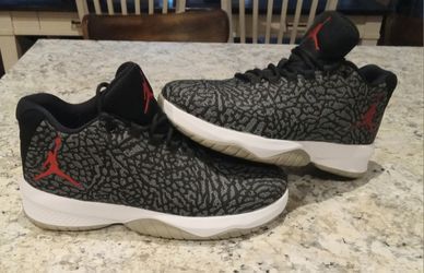 100% AUTHENTIC Men's Nike Air Jordan B. FLY Wolf Grey/ Gym Red ELEPHANT PRINT "2019" CEMENT size 9.5 $125 