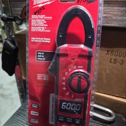 Milwaukee
Digital Clamp Meter for HVAC/R