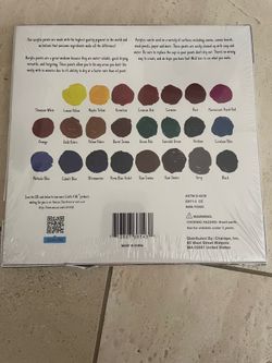 Acrylic paint set