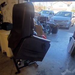 Electrick Chair Like New 
