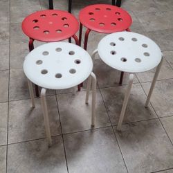 4 Stools ** Pick Up In Cicero 