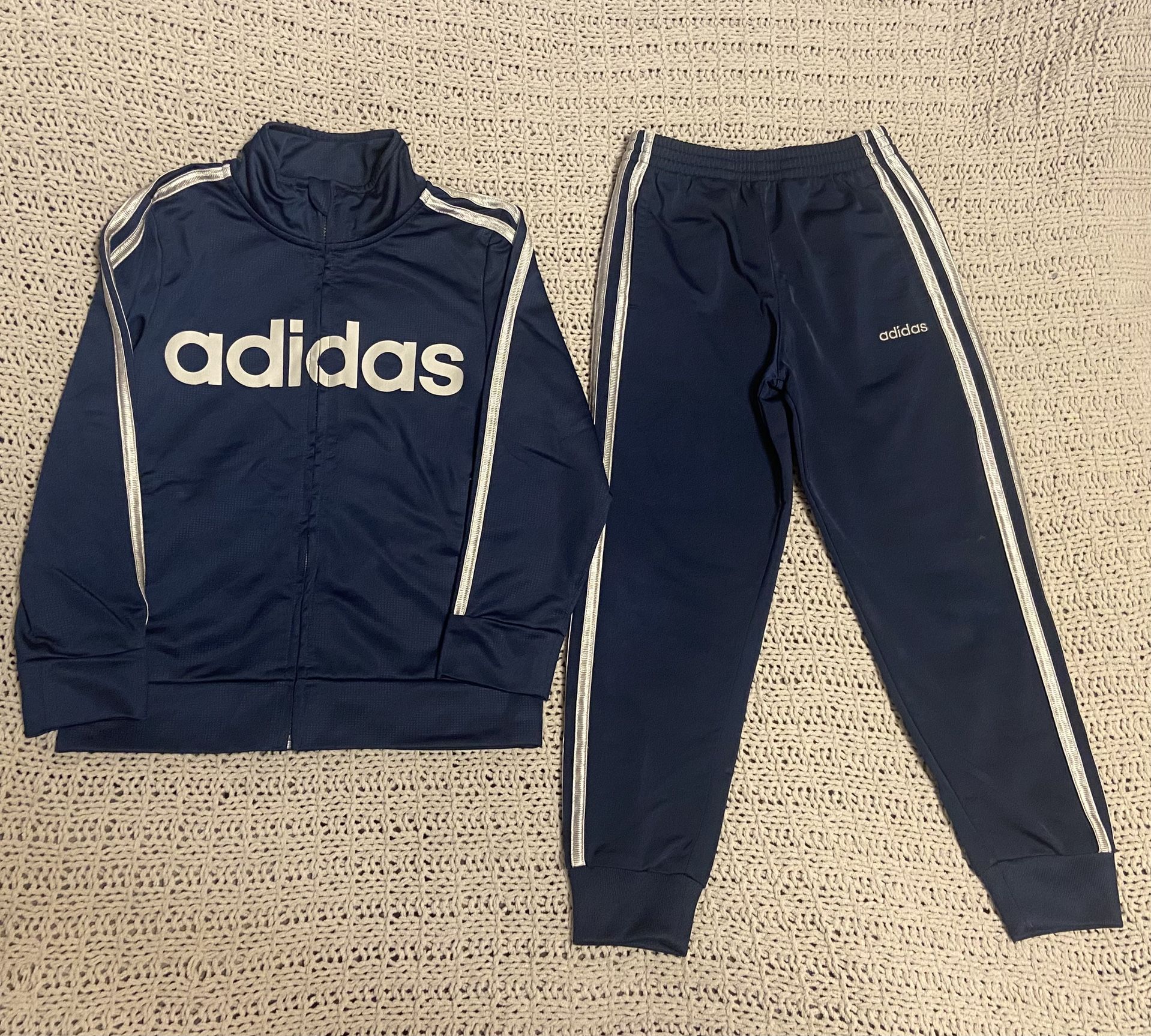 Boys Adidas Track Suit Size 6