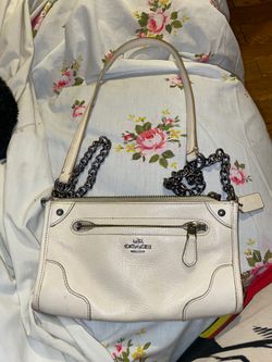 Small cross body coach purse