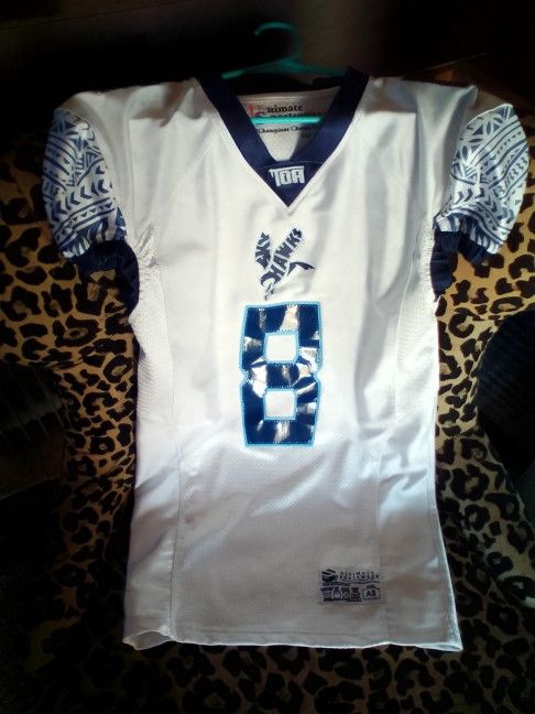 Sky Hawks Ladies Dress Size Small