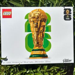 LEGO Editions FIFA World Cup Official Trophy Building Set