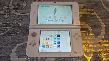 Mint & White color3ds XL/LL Modded and region changed to US