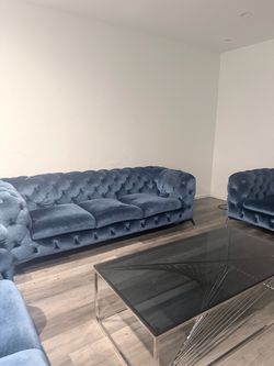 Blue Velvet Chesterfield Sofa Set