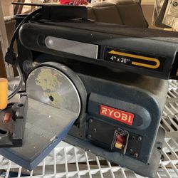 RYOBI 4” x 36” Belt/Disc Sander