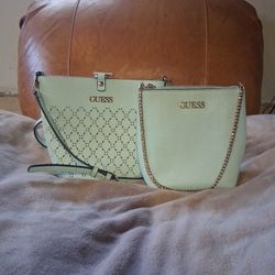 GUESS COMBO PURSE SET