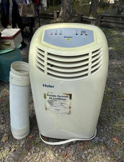 Haier portable air conditioner with a cooling capacity of 7,000 BTU