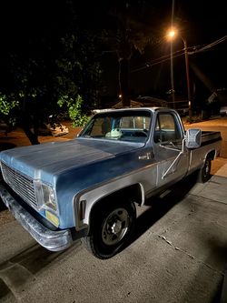 Chevy Cheyenne C20 long bed 1975 Big block