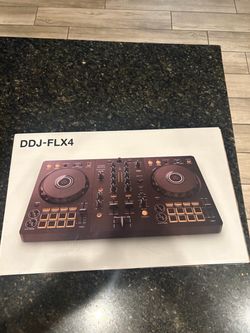 Pioneer DJ DDJ-FLX4 DJ controller