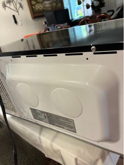 BEAUTIFUL SHARP MICROWAVE WORKS GREAT