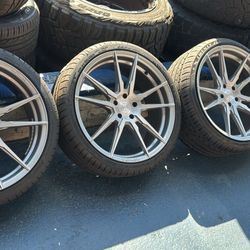 WHEELS ROHANA 20” STAGGERED NEW