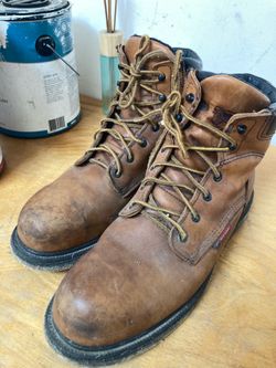 Red wing boots 10 D steel toe