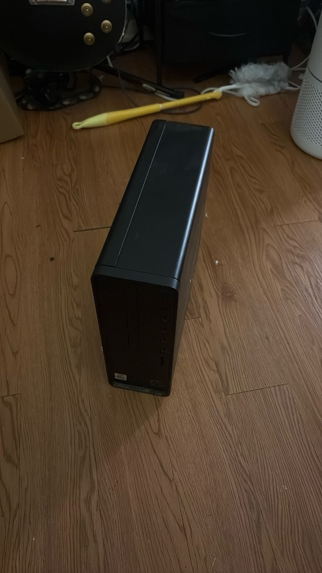 HP Slim S01-pF1013w (1TB HDD, Intel Celeron G5900, 3.40 GHz, 4GB RAM, Intel UHD