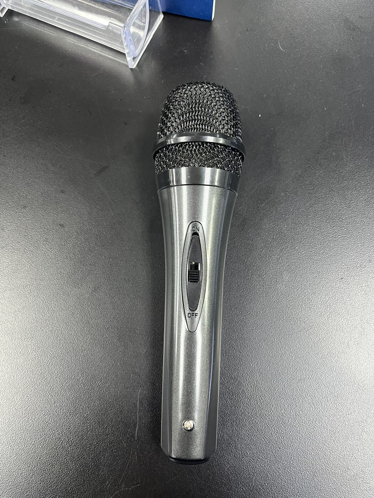 Wired Mic (846674-12)