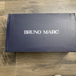 Men’s New Wing Tip Shoes Size 9