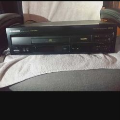 Pioneer CD CDV LD Player 