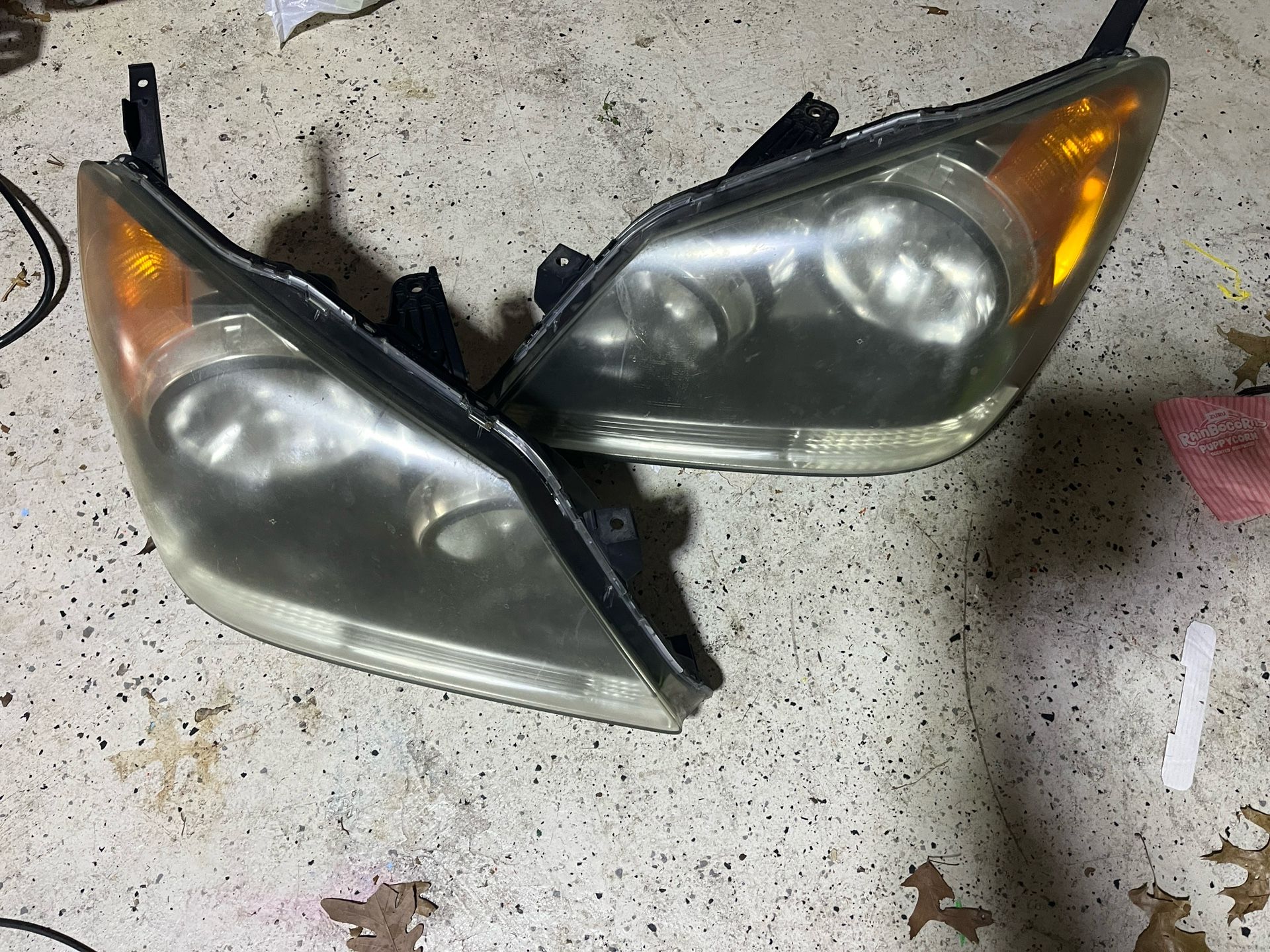 3rd Gen Honda Odyssey Headlights