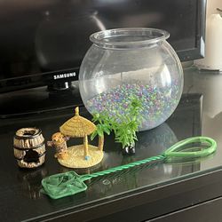 Fish Bowl, Decorations & Fish Net for Sale in Rowland Heights, CA - OfferUp