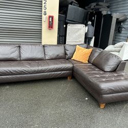 Sectional Couch 