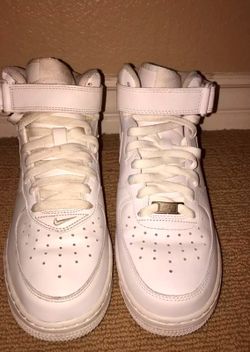 Men's NIKE AIR FORCE 1 Mid Top