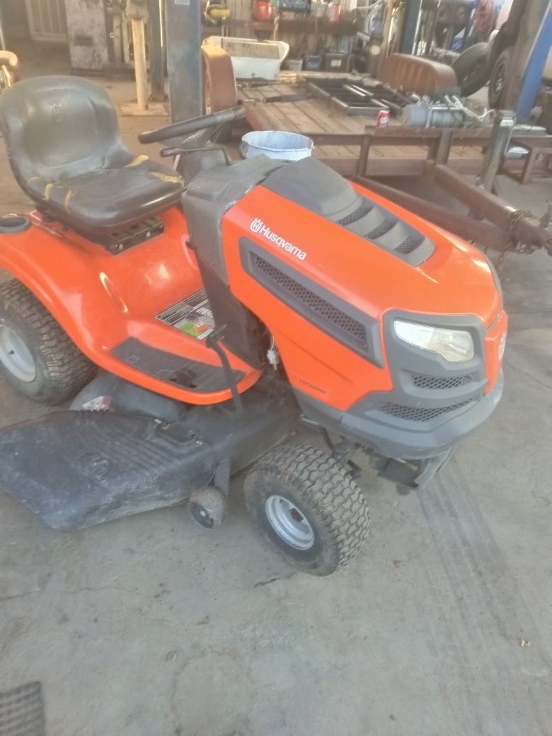 Husgavarn Riding Mower