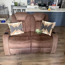 2 Piece Electronic Recliner With Bluetooth. 