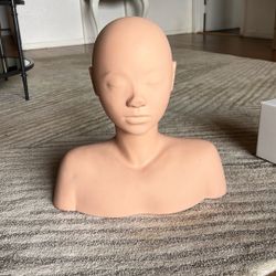 Esthetician Mannequin 