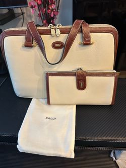 Bally bag w matching wallet