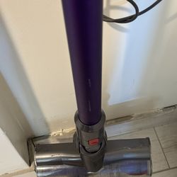 Dyson v8 Animal Cordless Vacuum