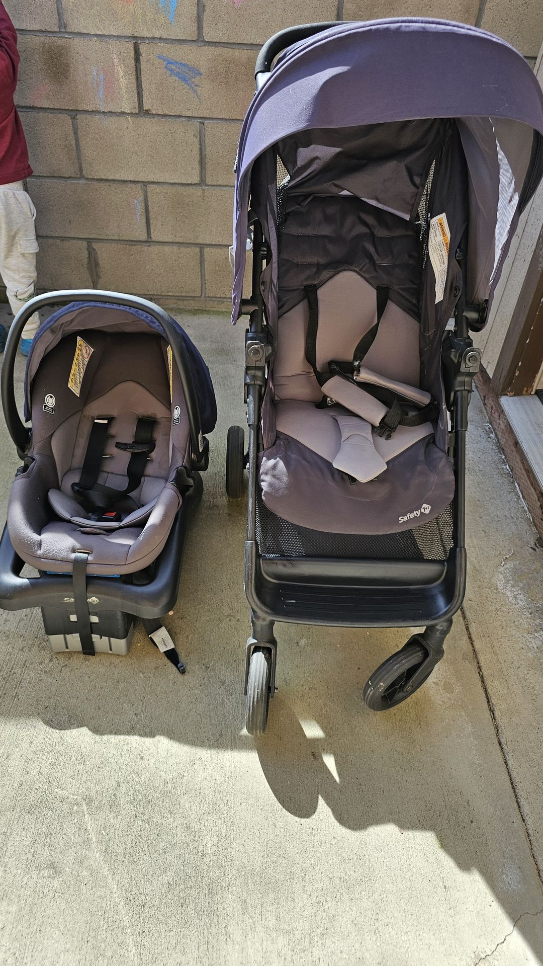 bugaboo fox 3 features Fox3 Mineral Complete Stroller Black/Washed Black groupid:britax-car-seat-storage-pouch-d Color:Juniper V786 Brown Leather Bag Coach Both parent and baby