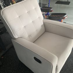 Delta Children Gavin Recliner Glider Swivel Chair for Sale in