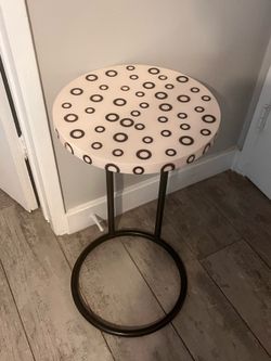 Polka dot table