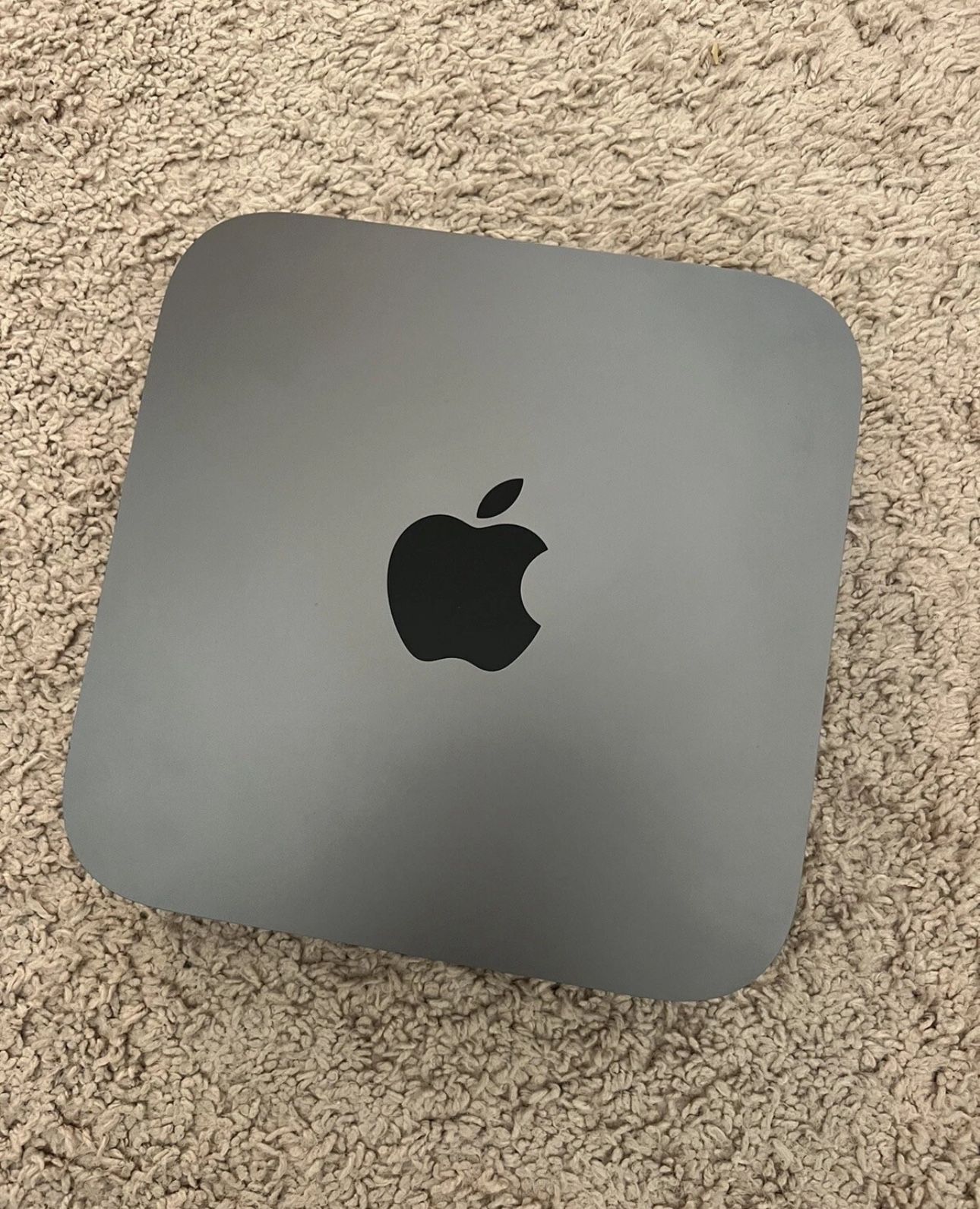 Late 2018 Mac Mini – Like New – Intel i5 / 500GB SSD / 8GB RAM – macOS 15.5 Sequoia