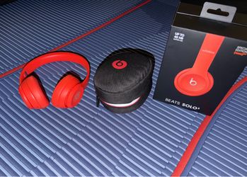 Beats Solo3 Wireless and Beats Pill Speaker