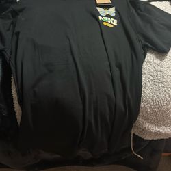 Men’s Nike Loose Fit Medium New