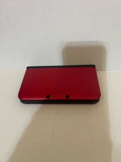Red Nintendo 3ds xl loaded with games
