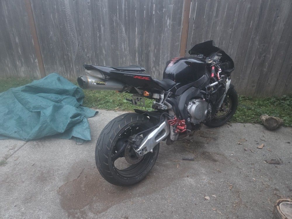 2004 Honda Cbr 1000rr fireblade