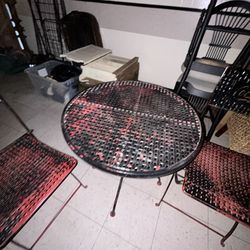 Coca Cola Table And Chairs 
