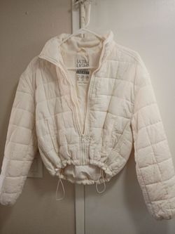 Love Tree Ultra Light Packable Puffer Jacket