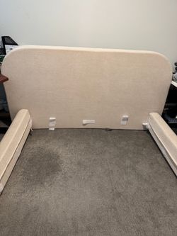 Modern Bouclé Upholstered Platform queen Bed Frame
