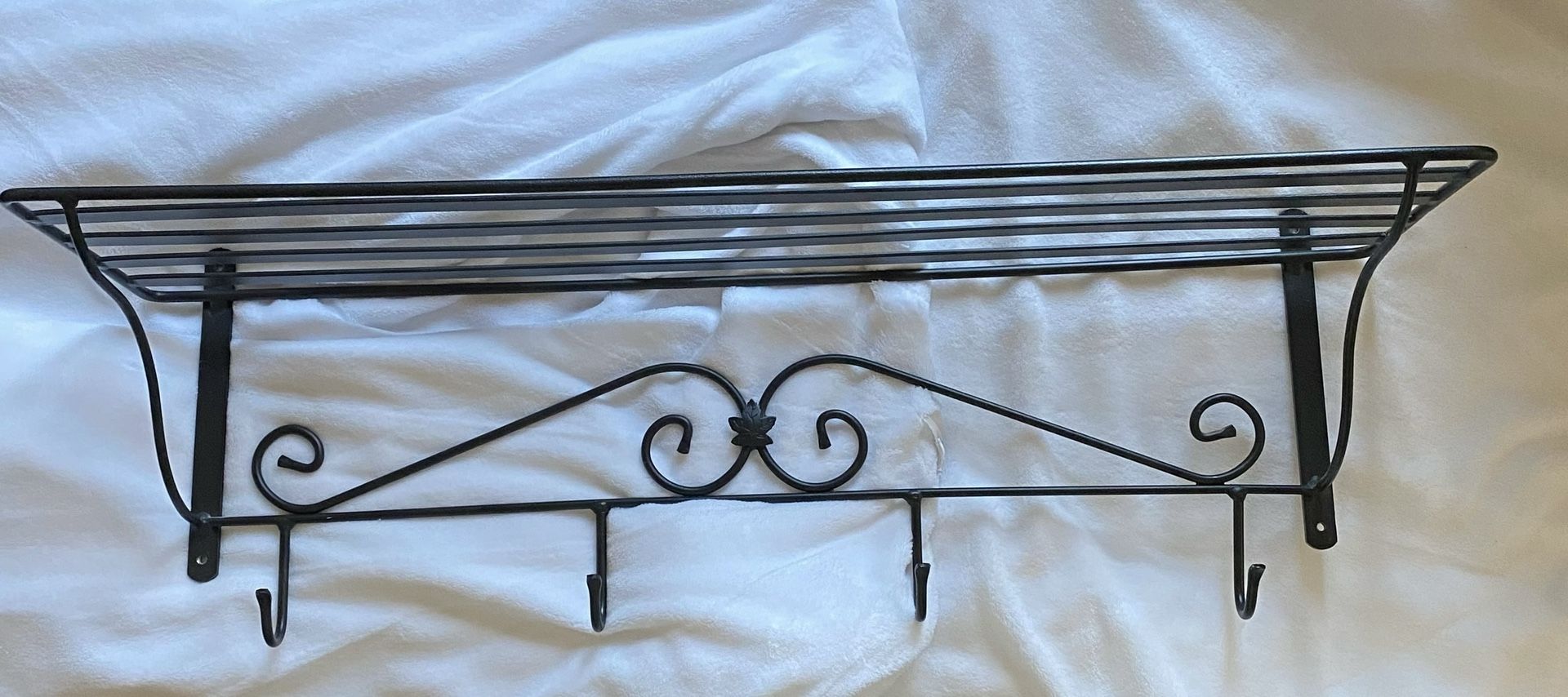 Longaberger Rod Iron Shelf with Hooks