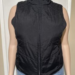 Women’s Black Puffer Vest Size XL