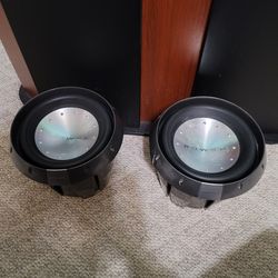 T2's Rockford Fosgate 12's Subwoofers and Amp 
