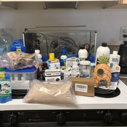 Fluval 5gal Tank And Fish Kit